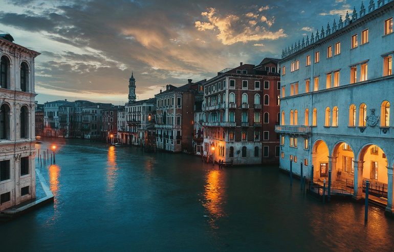 El alcantarillado en Venecia